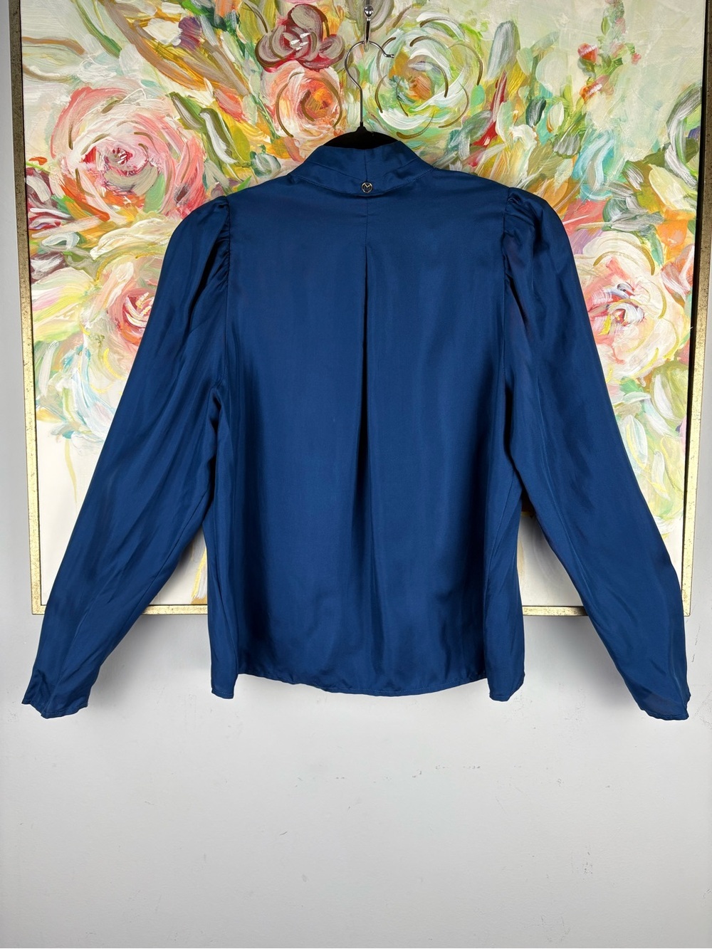 Marie Oliver 100% Silk Blue Puff Sleeve Split Neck Blouse Size S - Picture 7 of 11